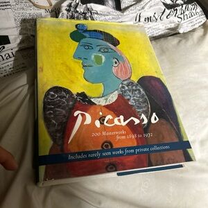 Chronicle Books Picasso Art Book with Yellow and Blue Cover